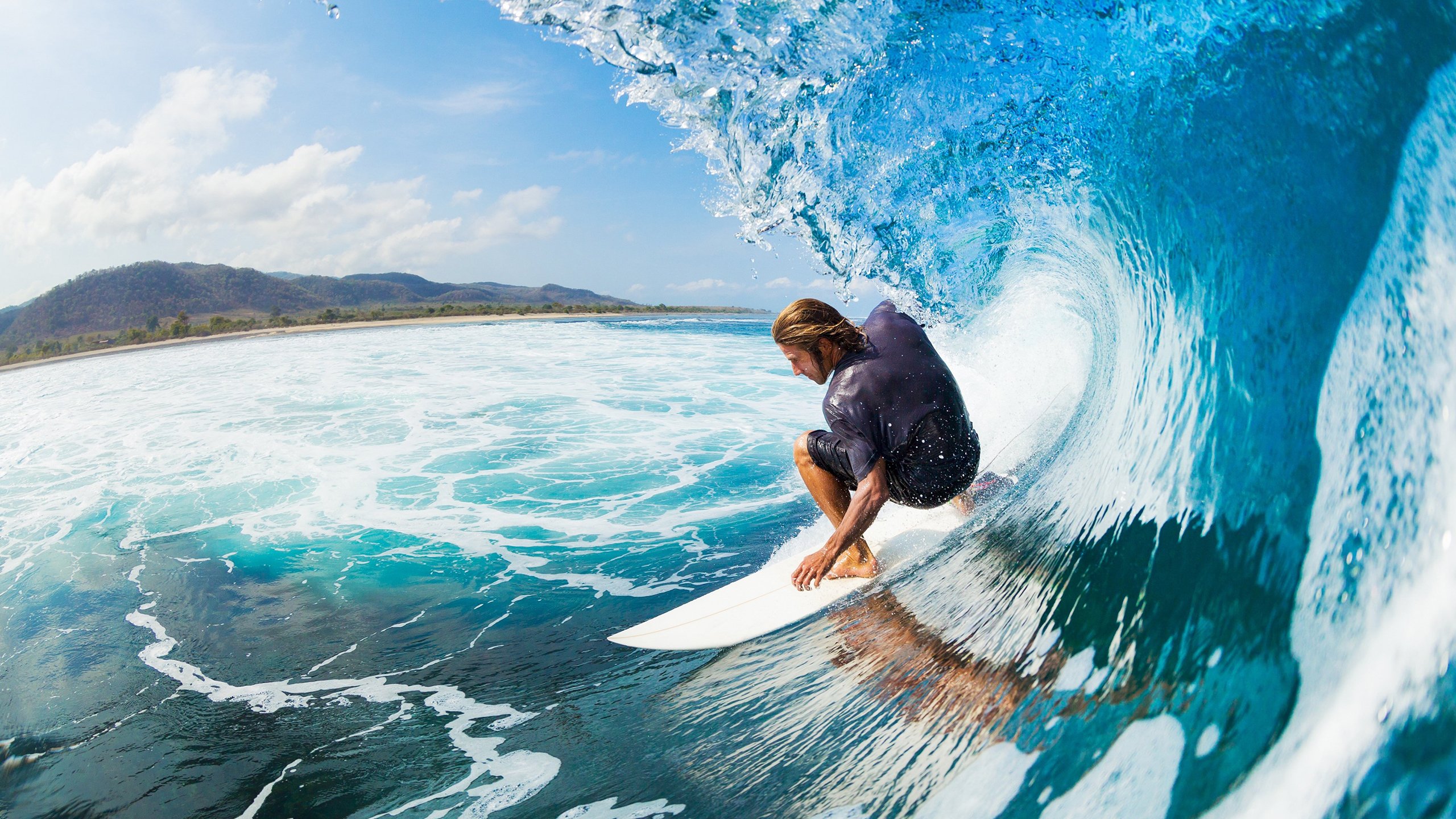 kering.com-瑞·弗兰：在防守端的无懈可击和进攻端的犀利突破让他成为全黑队的中流砥柱